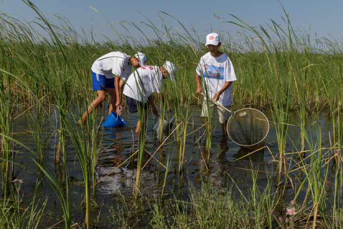 ЛУКОЙЛ продолжает помогать школьным отрядам "Голубого патруля"