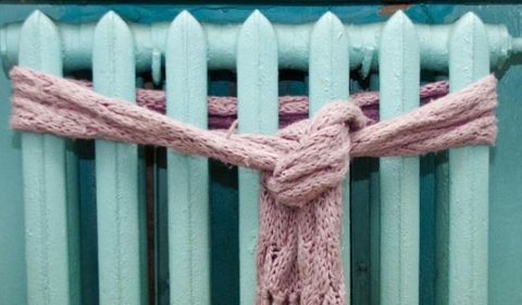 В Астрахани у жителей девятиэтажки отопление есть только в коммунальных квитанциях