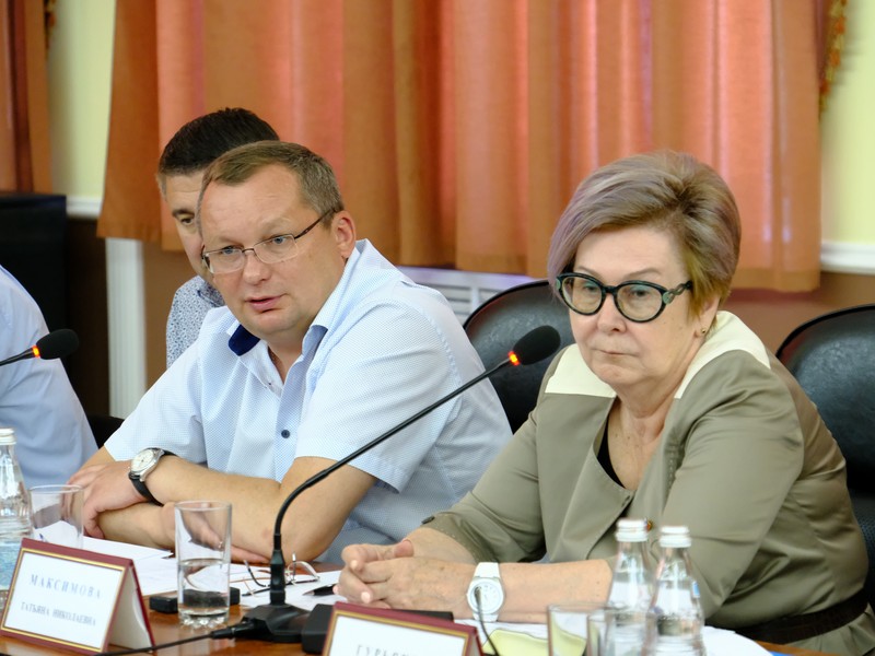 Сотрудники резидентов ОЭЗ "Лотос" будут получать не менее 30 тысяч рублей