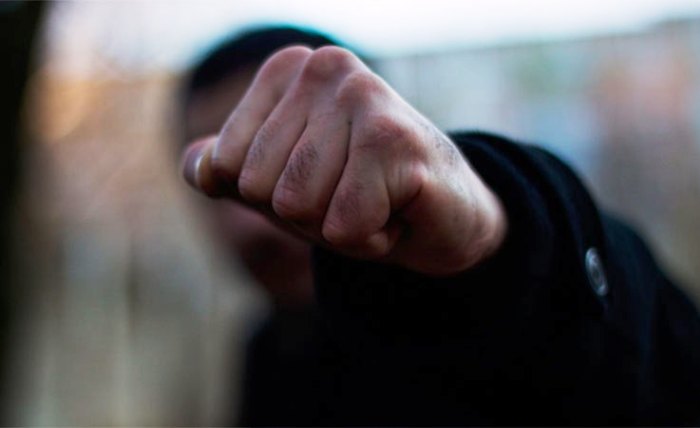 В Астрахани мужчина нанес смертельный удар в живот своей сожительнице