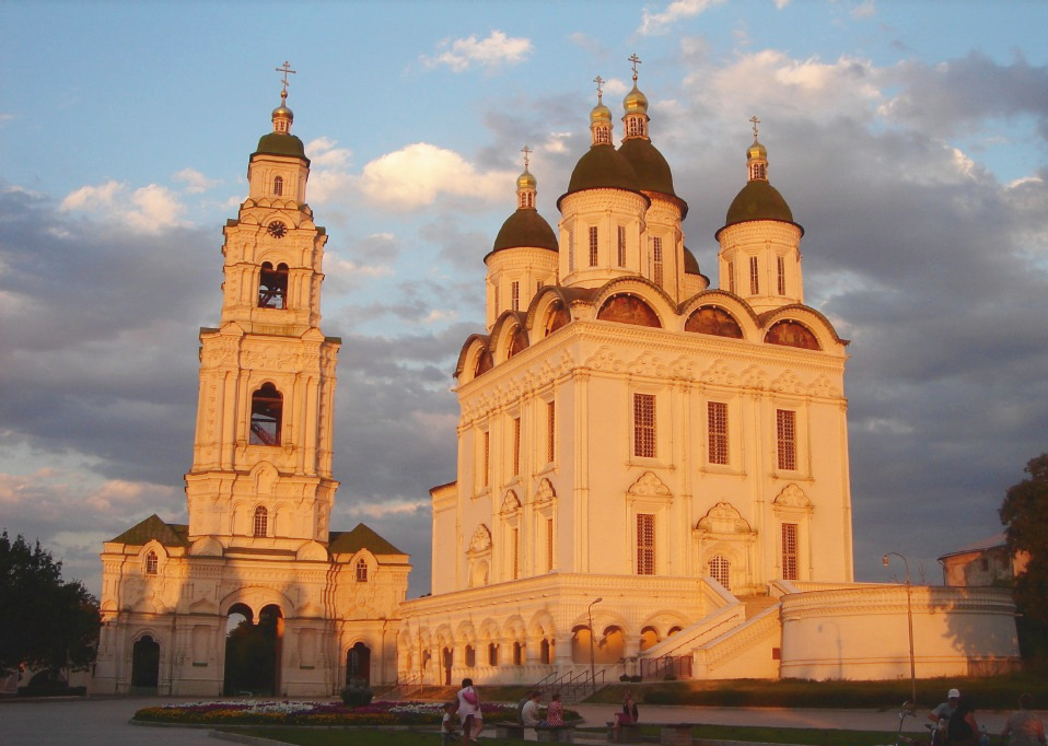 В Астрахани поставят оперу "Князь Игорь" на Соборной площади кремля