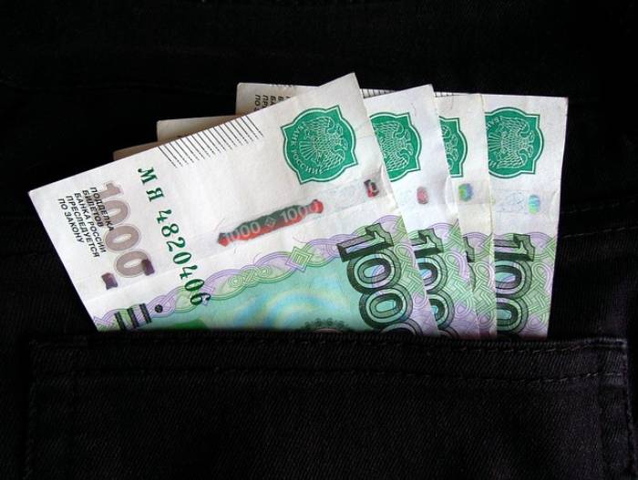 Директор УК в Астрахани подозревается в присвоении денег жильцов