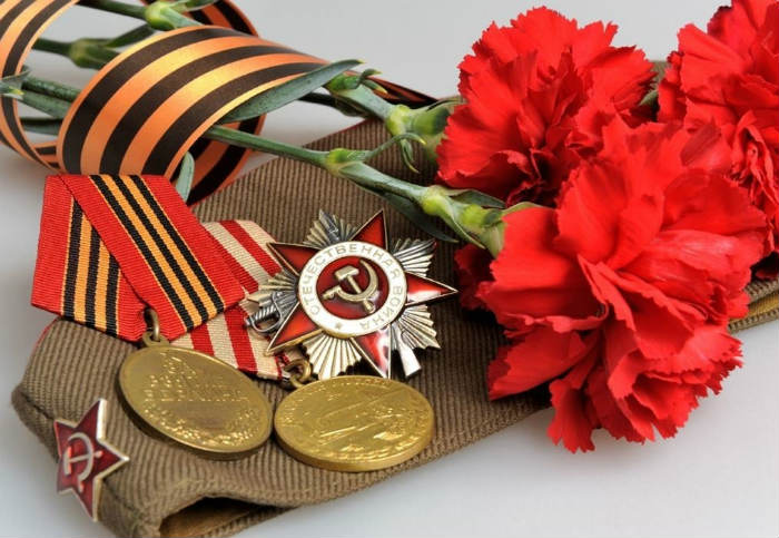 Астраханке помогли восстановить могилу отца-ветерана Великой Отечественной