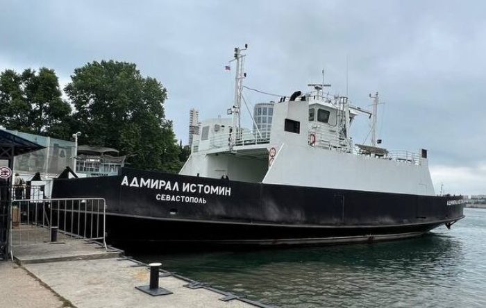 Астраханские корабелы отправятся в Севастополь ремонтировать самоходный паром