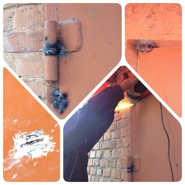 Вход в Астраханский обком КПРФ в ночь перед выборами - заварили