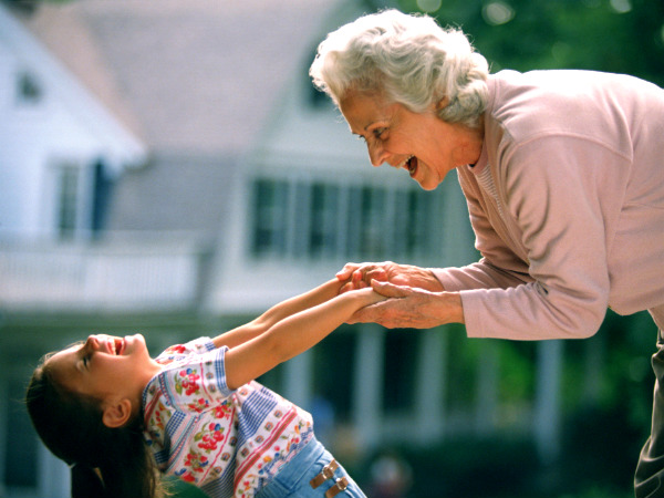 Астраханка, запрещающая бабушке общаться с внуком, заплатит штраф 