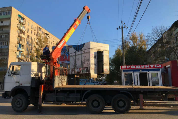 Более 150 незаконных торговых объектов демонтировали в Астрахани 