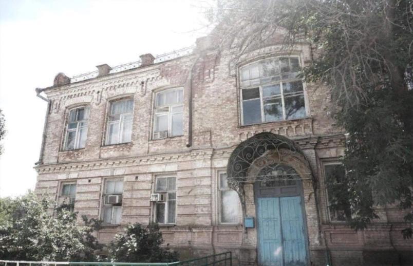 На реконструкцию поликлиники в Началово выделены 76 млн, - сенатор Александр Башкин