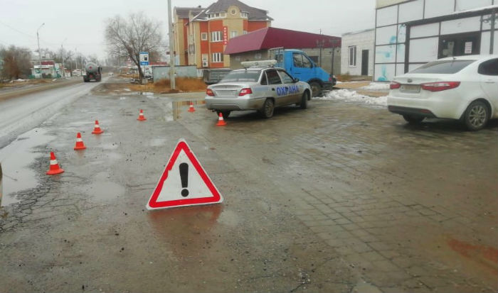 Под Астраханью машина частного охранного предприятия сбила женщину