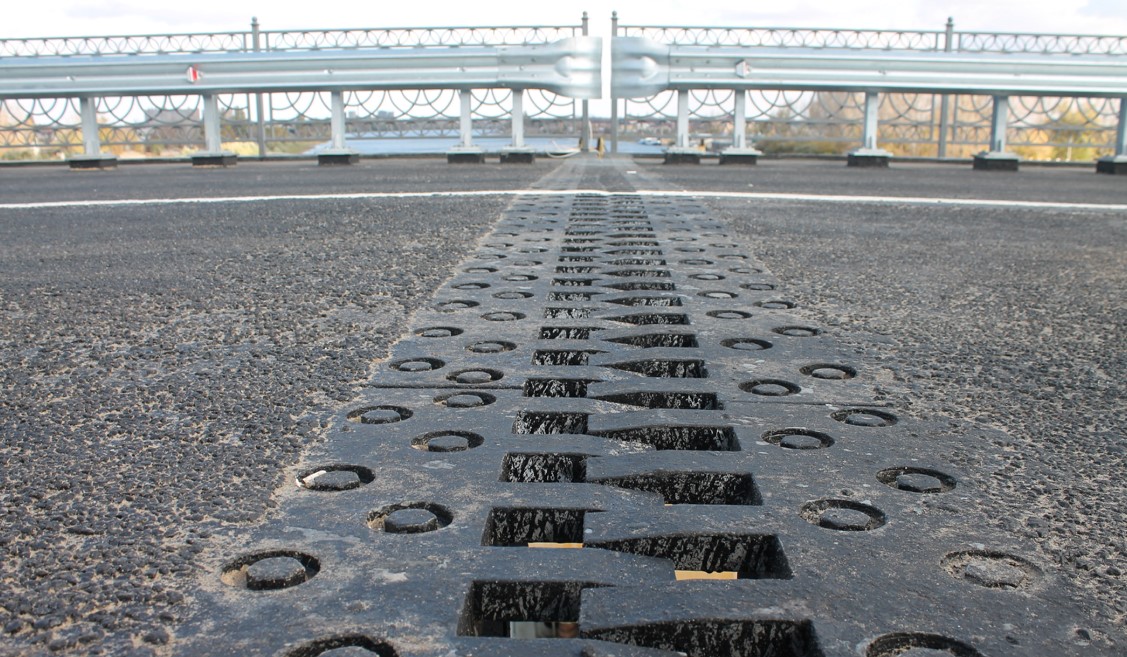 В Астрахани открыли Кирикилинский мост, ура!