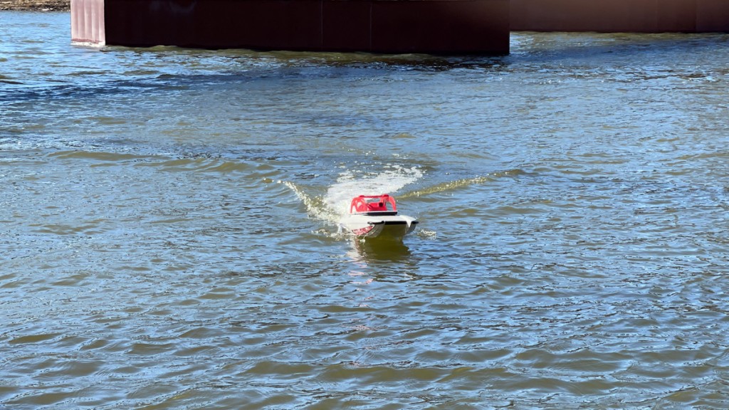 Астраханские ученые создали робота в помощь рыбакам