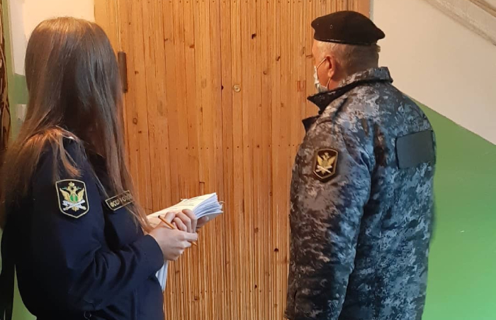 Астраханцы задолжали более 1,7 млрд рублей за отопление и горячую воду