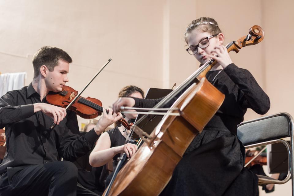 Юные солисты выступили с оркестром
