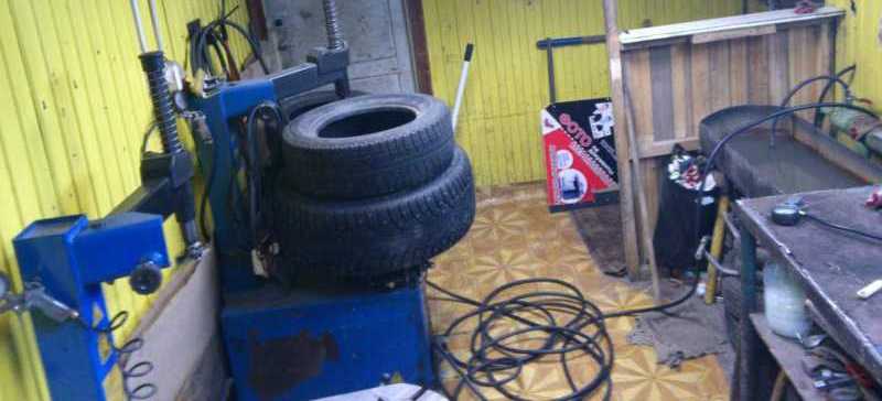 Подработка 16-летнего астраханца на шиномонтажке закончилась уголовным делом