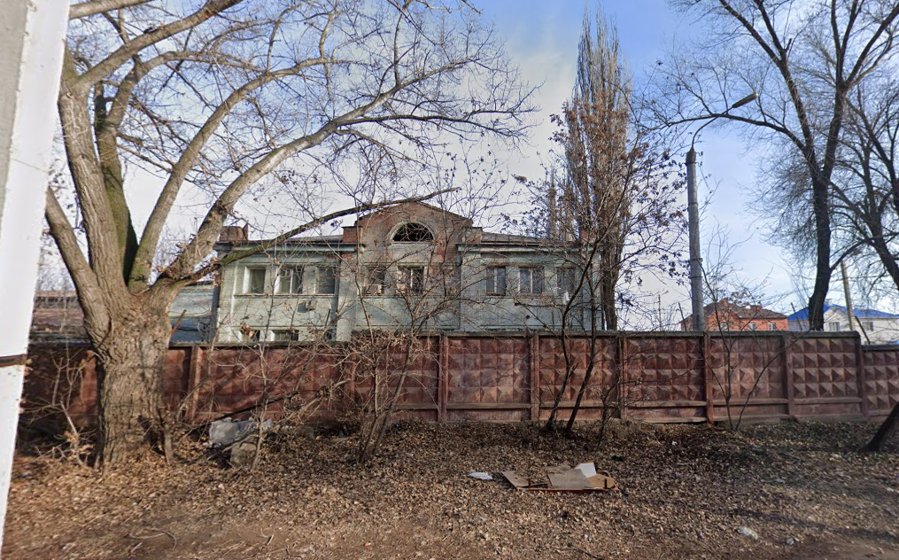 Подрядчик в Астрахани попался на крупном мошенничестве при капремонте дома