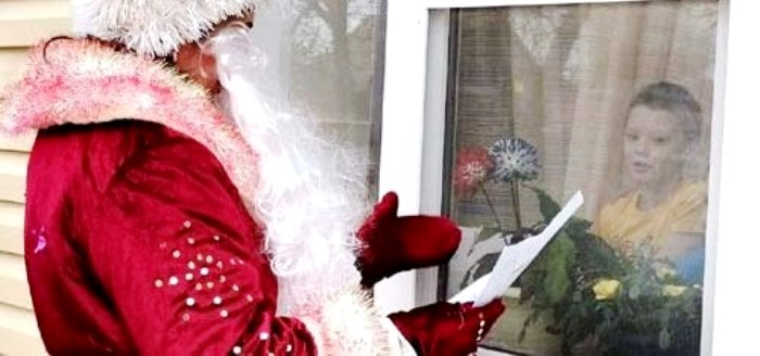 В Астраханской области день рождения Деда Мороза отпраздновали в центре помощи детям