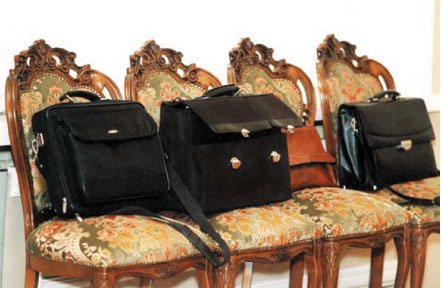 «Единая Россия» перелопатит кадры