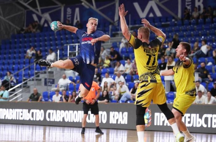 Гандболисты астраханского «Динамо» заняли четвертое место в Кубке Лаврова