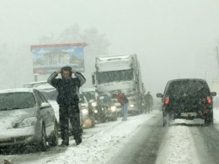 За семь часов в Астрахани произошло больше ДТП, чем за минувшую неделю