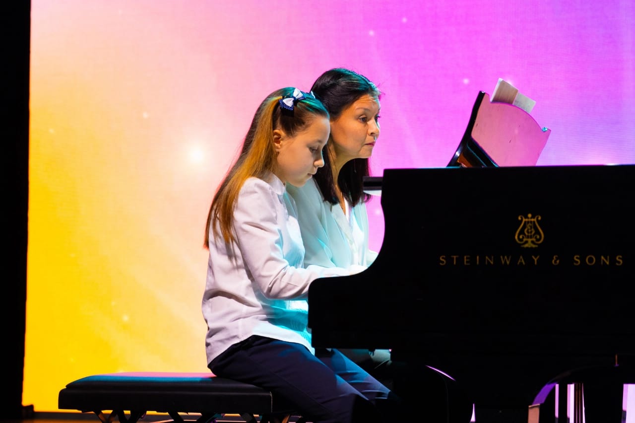 Дочки-матери: в Астраханской филармонии пройдет концерт семейных ансамблей