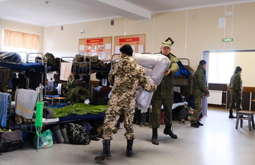 В Волгоградскую область доставили гуманитарную помощь для мобилизованных астраханцев