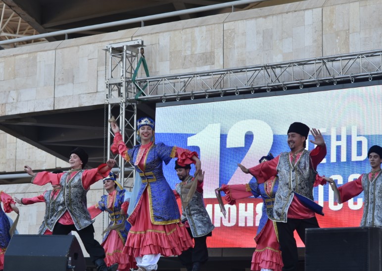 Астраханцев приглашают на праздник, посвященный Дню России