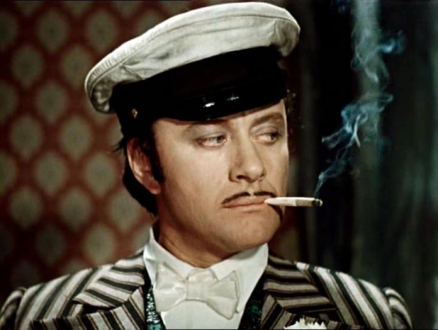 Астраханская пенсионерка 9 лет платила за газ, а оказалась вне закона. Продолжение