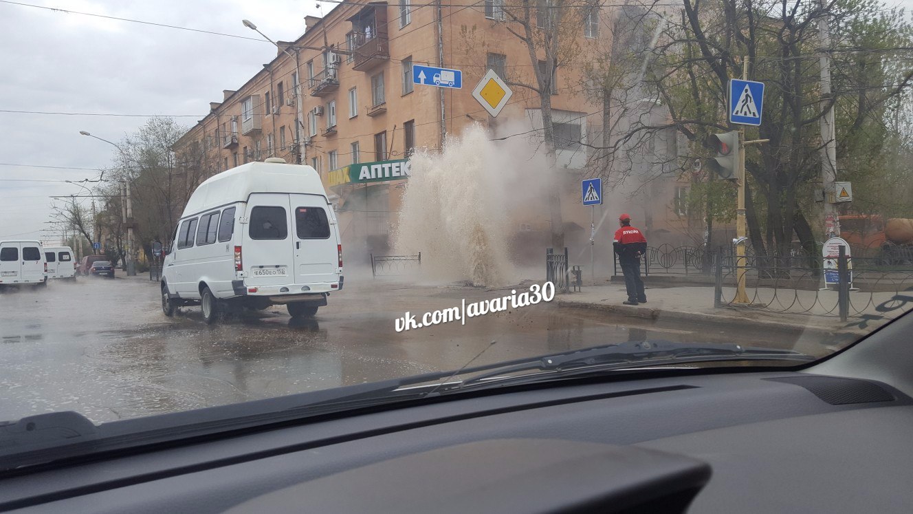 В Астрахани проводятся гидравлические испытания 