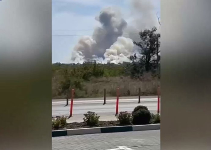 В результате взрыва на аэродроме Саки в Крыму есть погибший