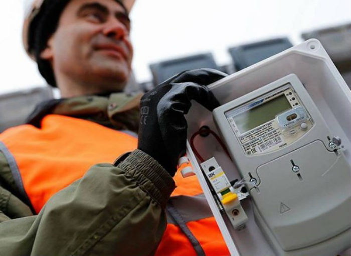 Потребители электроэнергии больше не должны устанавливать счетчики за свой счет и следить за ними⠀