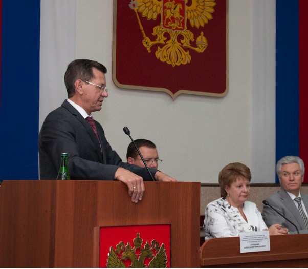 Астраханский губернатор пожелал плодотворной работы новому начальнику УМВД по области