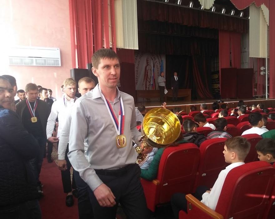 Астраханский футбольный сезон завершился большим награждением