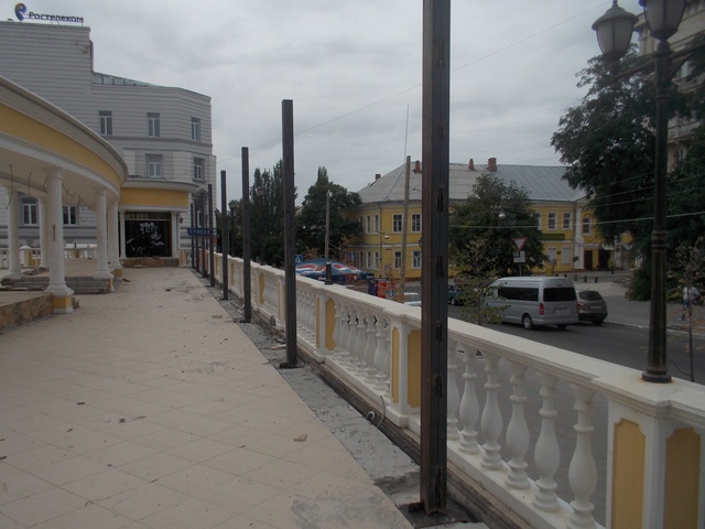 Уплотнимся-застроимся: В Астрахани снова перестраивают Кировский сквер