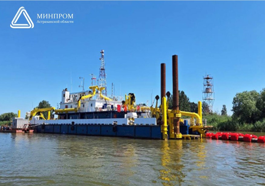 Группировка дноуглубительных судов в Волго-Каспийском морском судоходном канале увеличена до 16 единиц