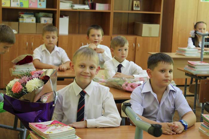 Астраханьстат подсчитал, сколько стоит собрать ребенка в школу