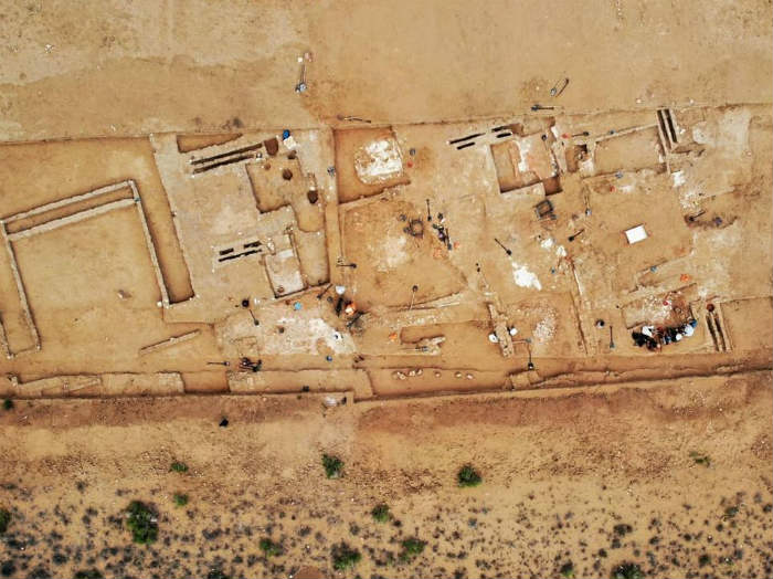 Астраханские археологи откопали загадочный дворец