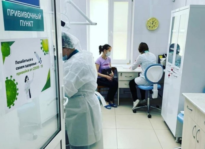 В Астрахани сделать прививку от ковида можно теперь в МФЦ