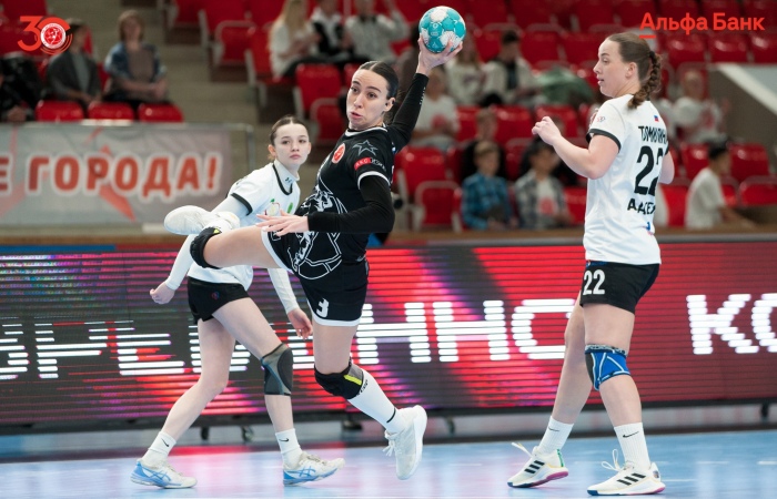 Первый матч в новом году «Астраханочка» выиграла, хотя и проиграла первый тайм