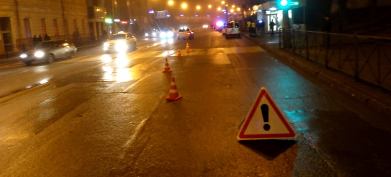 В Астрахани разыскали водителя иномарки, сбившего студента на пешеходном переходе