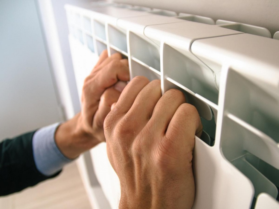 На шести улицах Астрахани отключили горячую воду и отопление