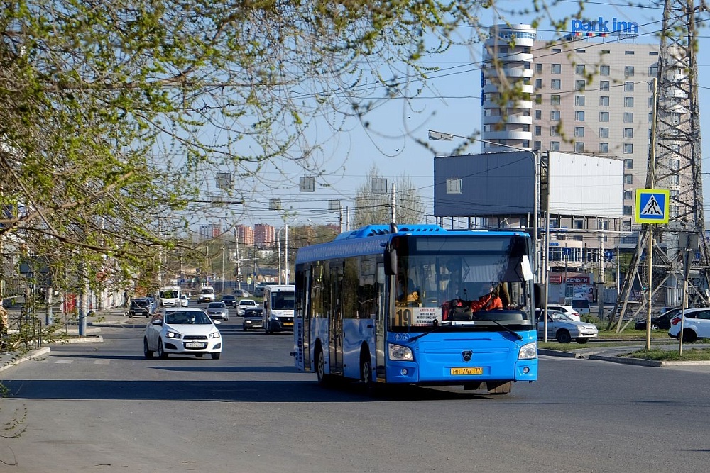 Где сейчас синие московские ЛиАЗы, еще недавно возившие астраханцев по маршрутам