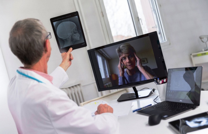 Врачей - на счетчик: в Госдуме хотят сократить время на рассмотрение просьб об оказании медпомощи