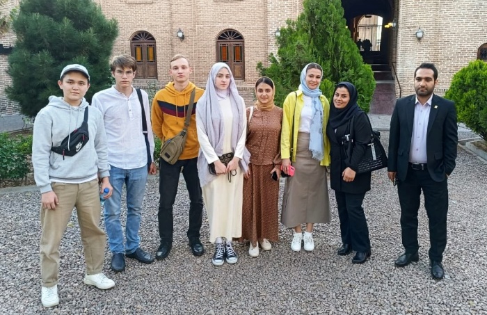 Астраханские гимназисты прошли стажировку в Иране