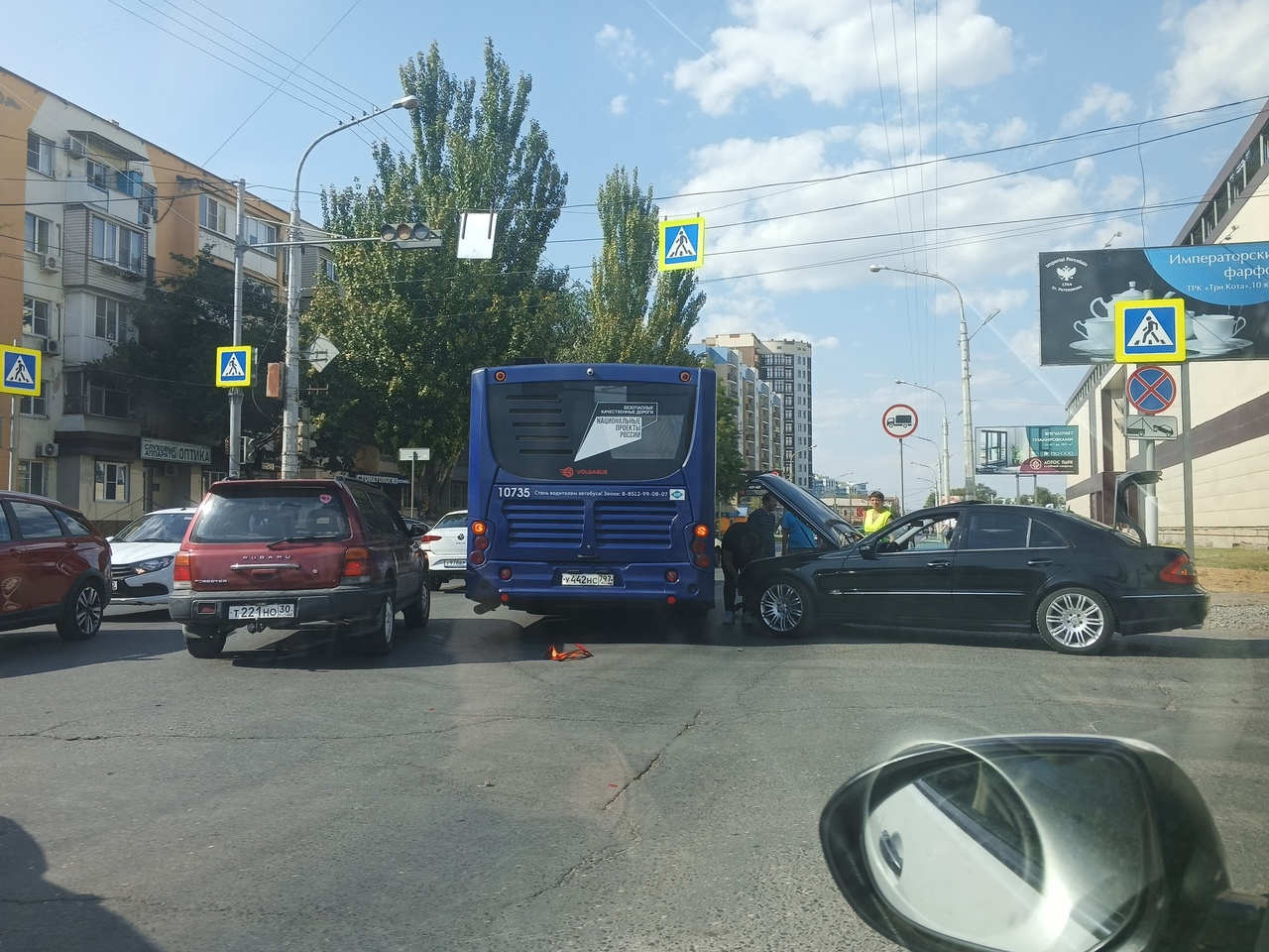 Новые автобусы в Астрахани продолжают попадать в ДТП