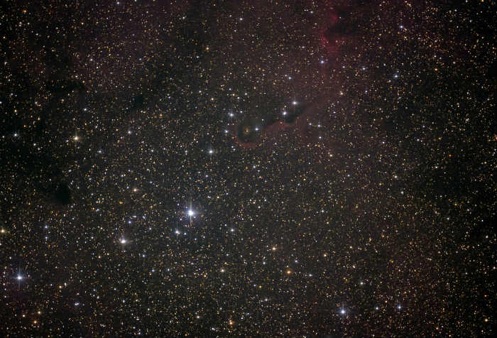 Астраханский астроном снял хобот слона в небе над Астраханью