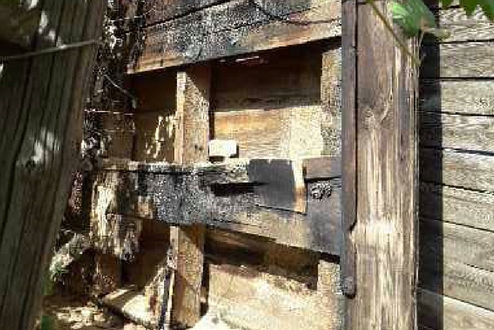 Астраханка обиделась на сноху и подожгла дом сына