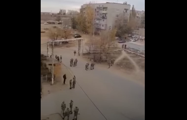 Опытный и готовый на все: опасный преступник Магомед Алханов сбежал с АЦКК