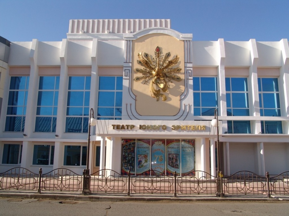 Артисты астраханского ТЮЗа ушли на карантин по ковиду