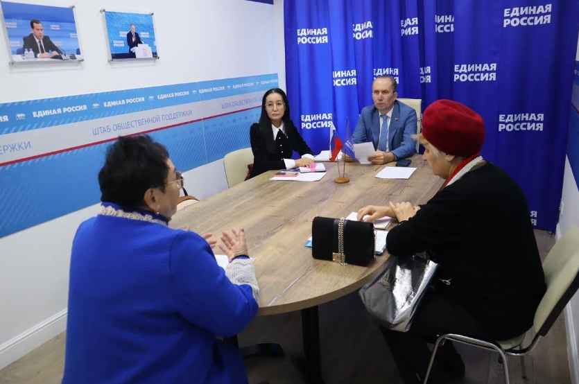 Игорь Седов: «Личные встречи с астраханцами — самый эффективный способ наладить взаимодействие между жителями и властью»