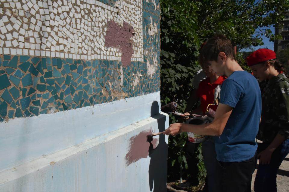 В Советском районе стерли около 600 надписей наркотического содержания